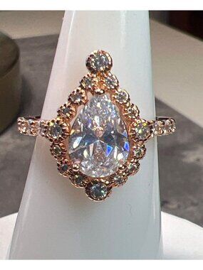 Ring Bomb Party RIng, size 6 clear CZ type stones gold band